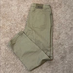 Duluth men’s khakis